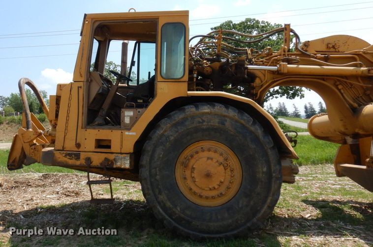 image for item AF9683 1987 Caterpillar 627E  conventional scraper