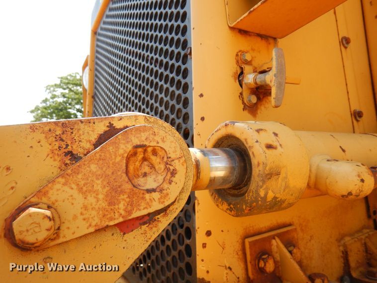 image for item AF9683 1987 Caterpillar 627E  conventional scraper