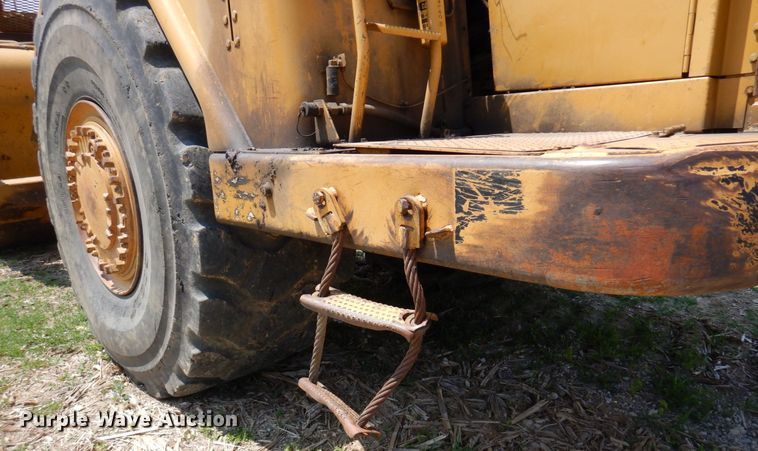 image for item AF9683 1987 Caterpillar 627E  conventional scraper