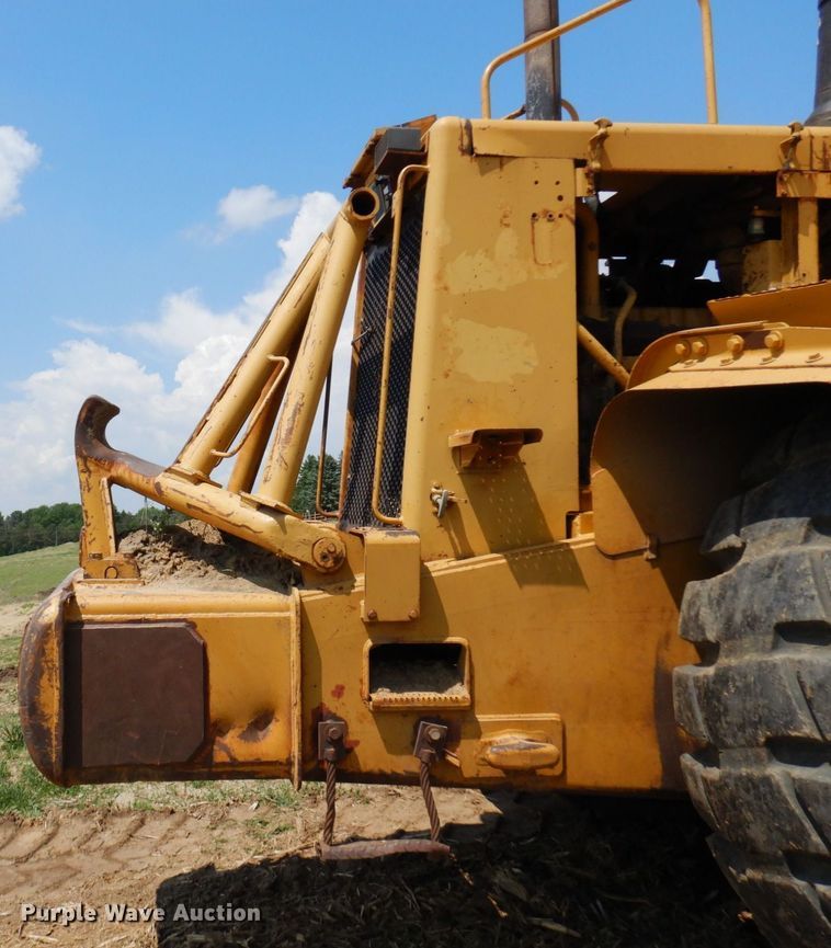 image for item AF9683 1987 Caterpillar 627E  conventional scraper