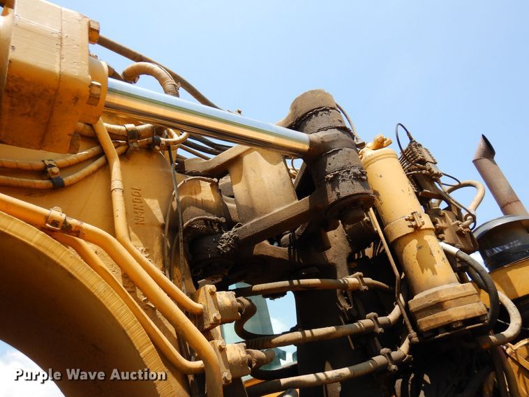 image for item AF9683 1987 Caterpillar 627E  conventional scraper