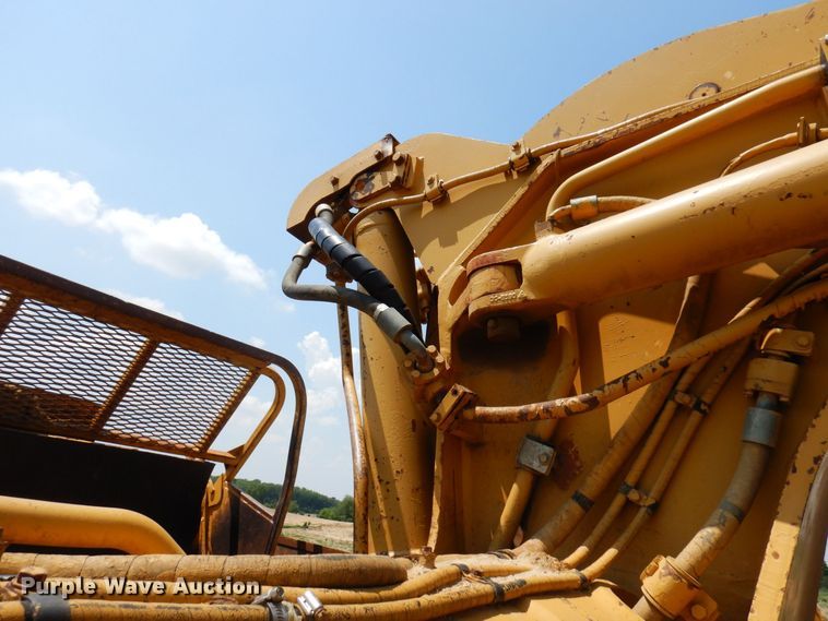 image for item AF9683 1987 Caterpillar 627E  conventional scraper