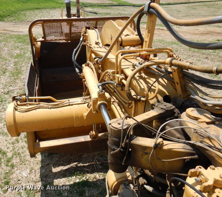 image for item AF9683 1987 Caterpillar 627E  conventional scraper