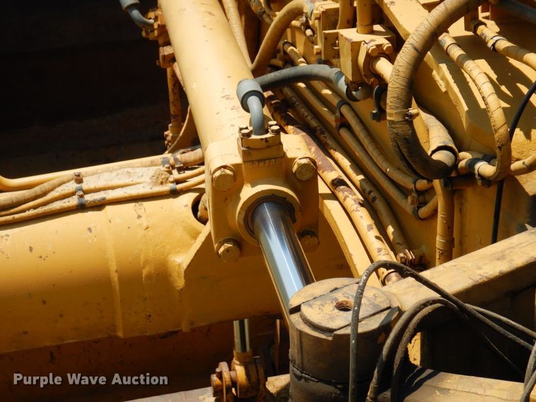 image for item AF9683 1987 Caterpillar 627E  conventional scraper