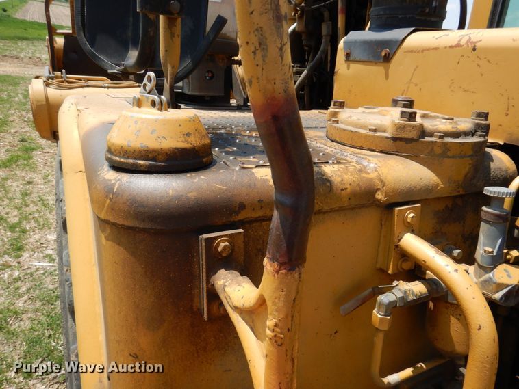 image for item AF9683 1987 Caterpillar 627E  conventional scraper