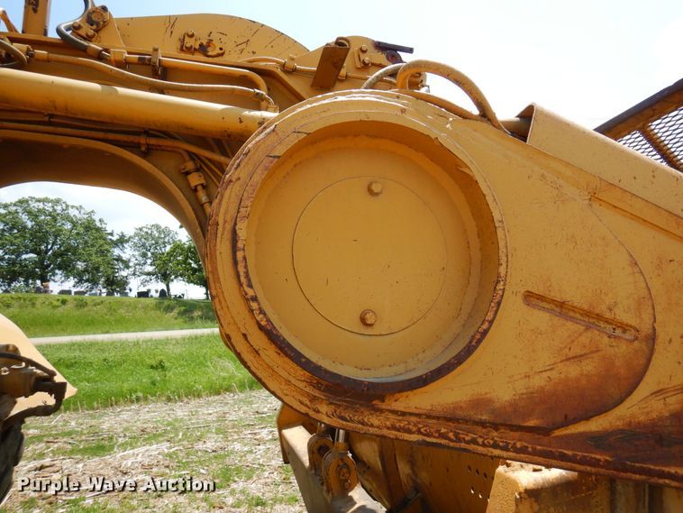 image for item AF9683 1987 Caterpillar 627E  conventional scraper