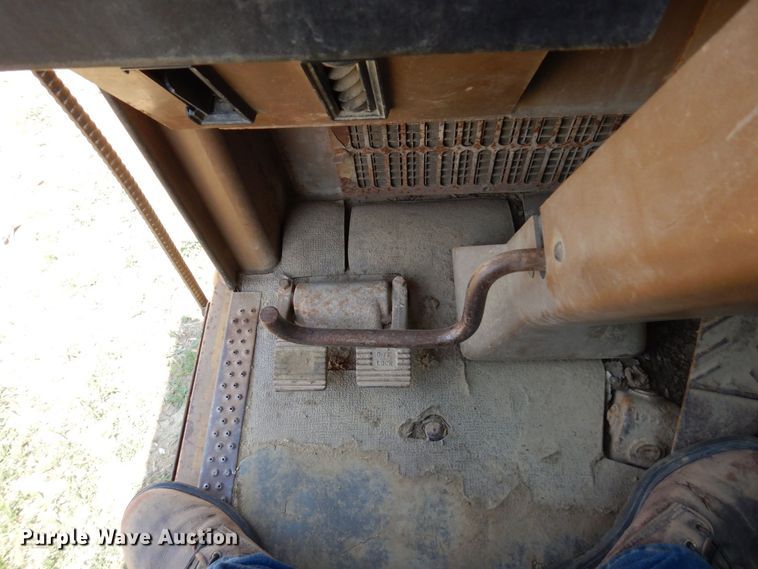 image for item AF9683 1987 Caterpillar 627E  conventional scraper