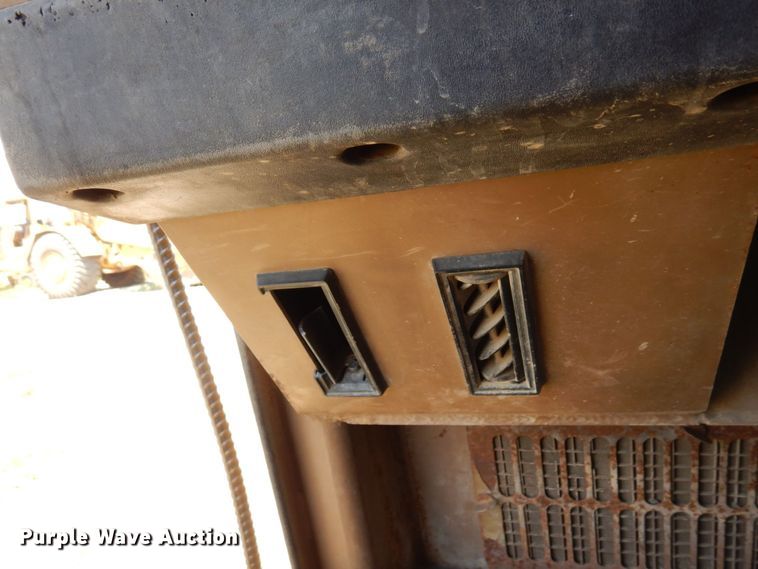 image for item AF9683 1987 Caterpillar 627E  conventional scraper