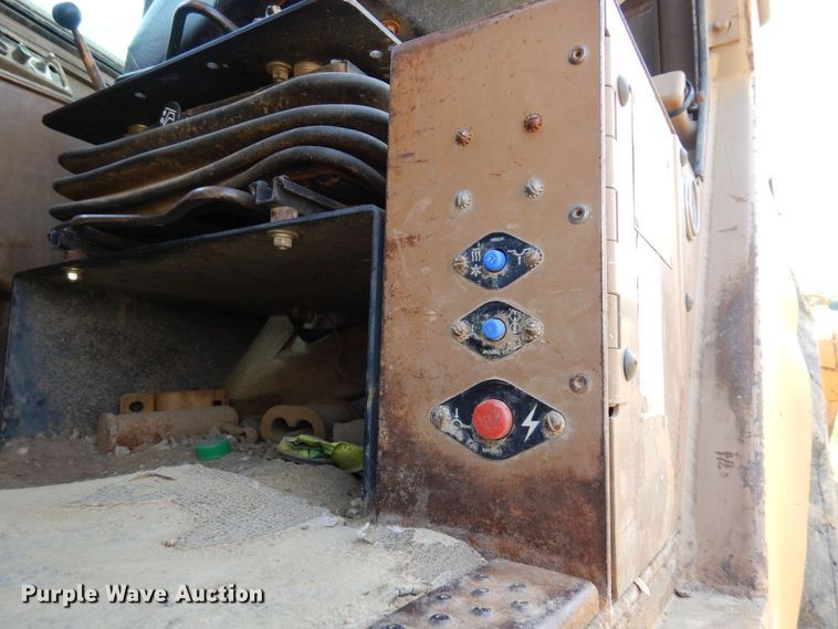 image for item AF9683 1987 Caterpillar 627E  conventional scraper