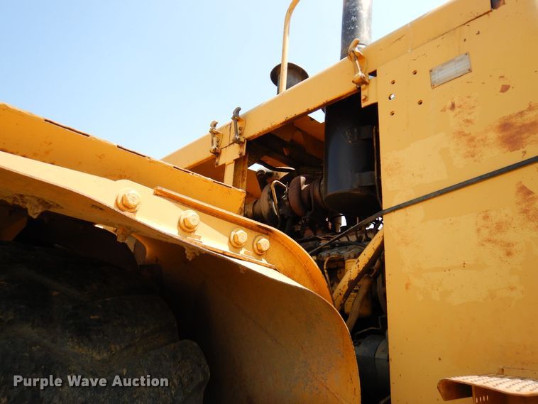 image for item AF9683 1987 Caterpillar 627E  conventional scraper