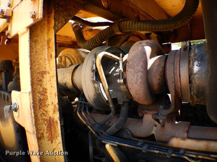 image for item AF9683 1987 Caterpillar 627E  conventional scraper