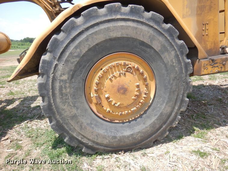 image for item AF9683 1987 Caterpillar 627E  conventional scraper