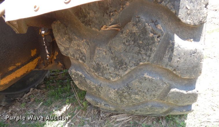 image for item AF9683 1987 Caterpillar 627E  conventional scraper