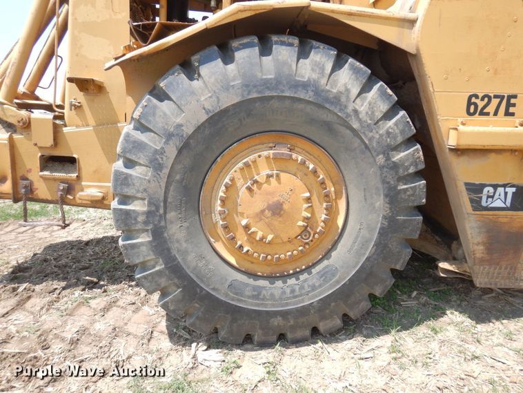 image for item AF9683 1987 Caterpillar 627E  conventional scraper