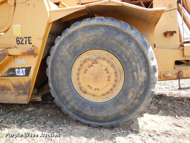 image for item AF9683 1987 Caterpillar 627E  conventional scraper
