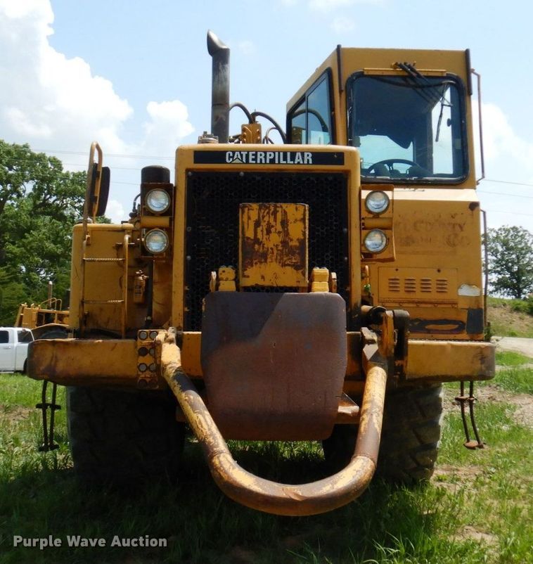 image for item AF9684 1987 Caterpillar 627E  conventional scraper