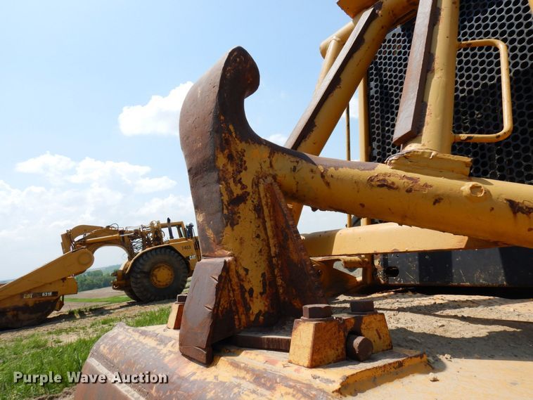 image for item AF9684 1987 Caterpillar 627E  conventional scraper