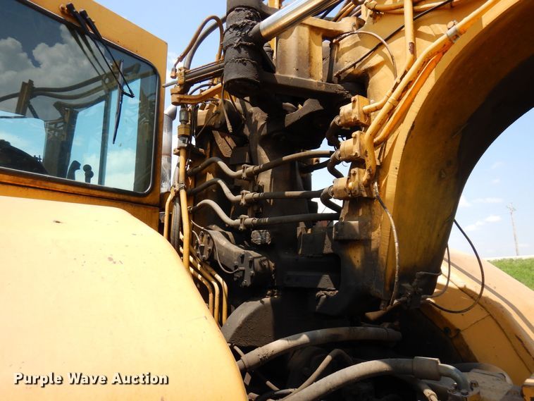 image for item AF9684 1987 Caterpillar 627E  conventional scraper