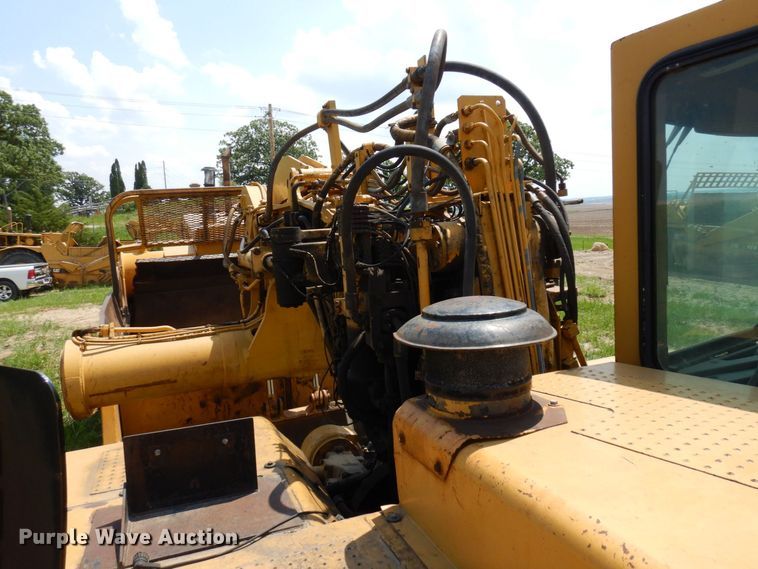 image for item AF9684 1987 Caterpillar 627E  conventional scraper