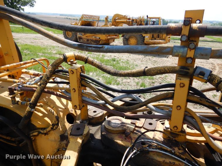 image for item AF9684 1987 Caterpillar 627E  conventional scraper