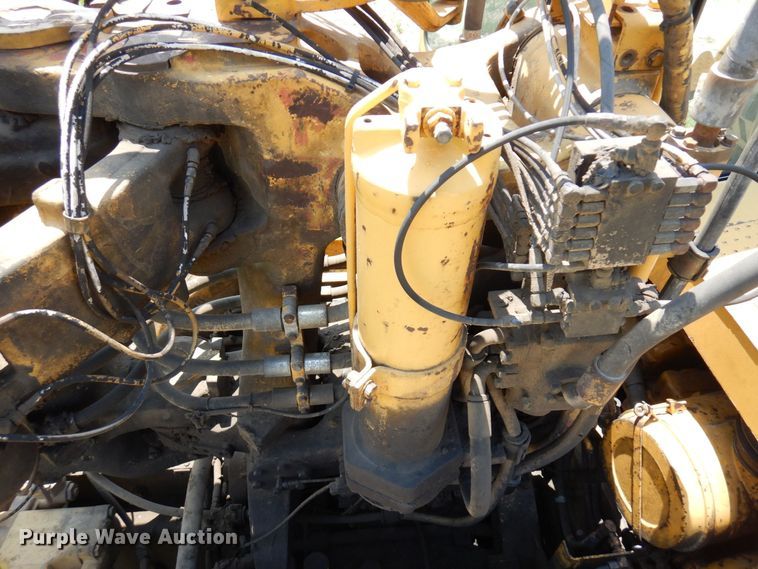 image for item AF9684 1987 Caterpillar 627E  conventional scraper