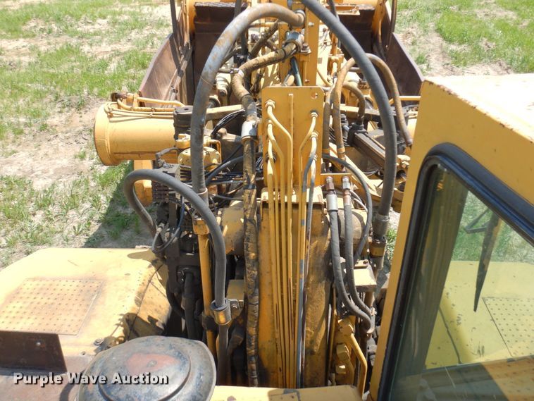 image for item AF9684 1987 Caterpillar 627E  conventional scraper