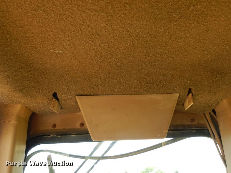 image for item AF9684 1987 Caterpillar 627E  conventional scraper