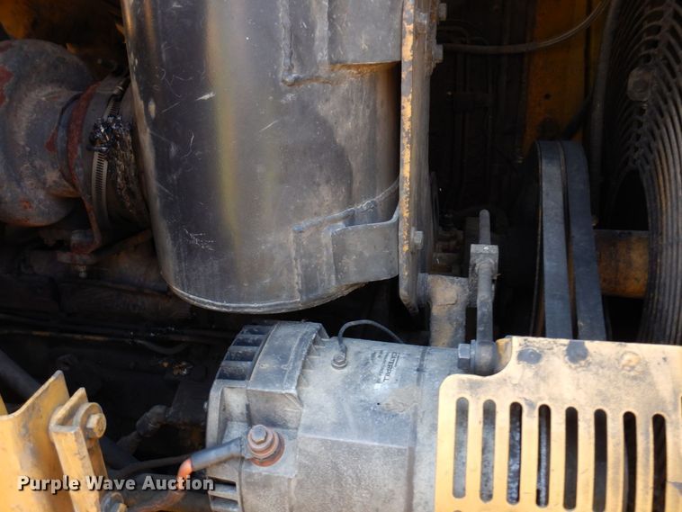 image for item AF9684 1987 Caterpillar 627E  conventional scraper