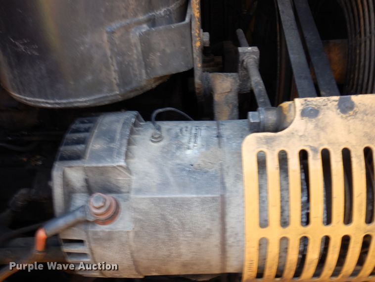 image for item AF9684 1987 Caterpillar 627E  conventional scraper