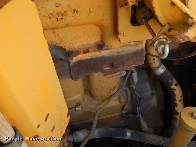 image for item AF9684 1987 Caterpillar 627E  conventional scraper