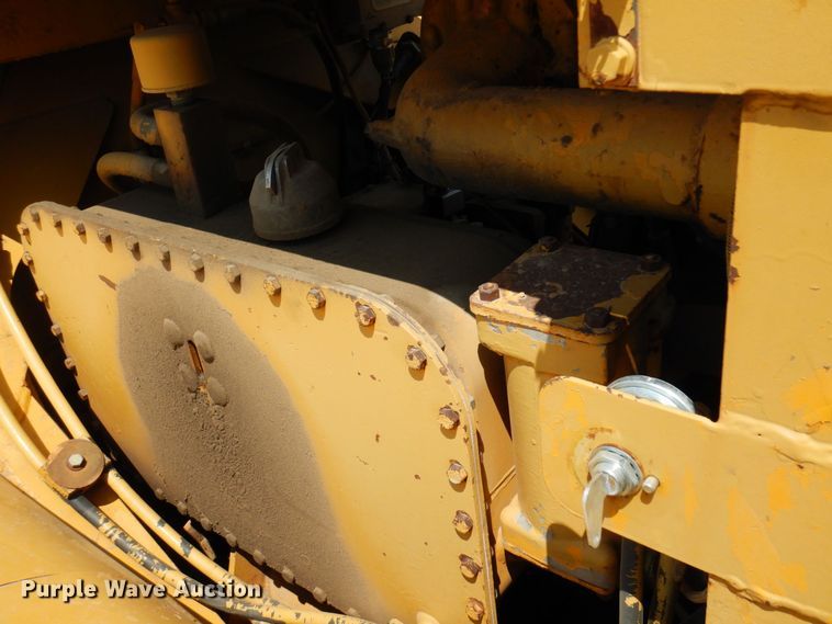 image for item AF9684 1987 Caterpillar 627E  conventional scraper