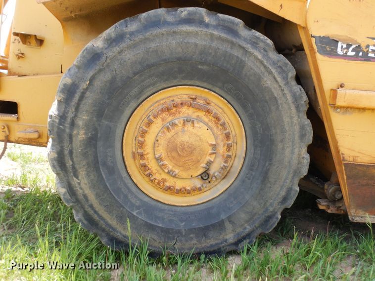 image for item AF9684 1987 Caterpillar 627E  conventional scraper