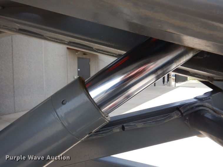 image for item AF9685 2005 Skyjack SJH3219  scissor lift