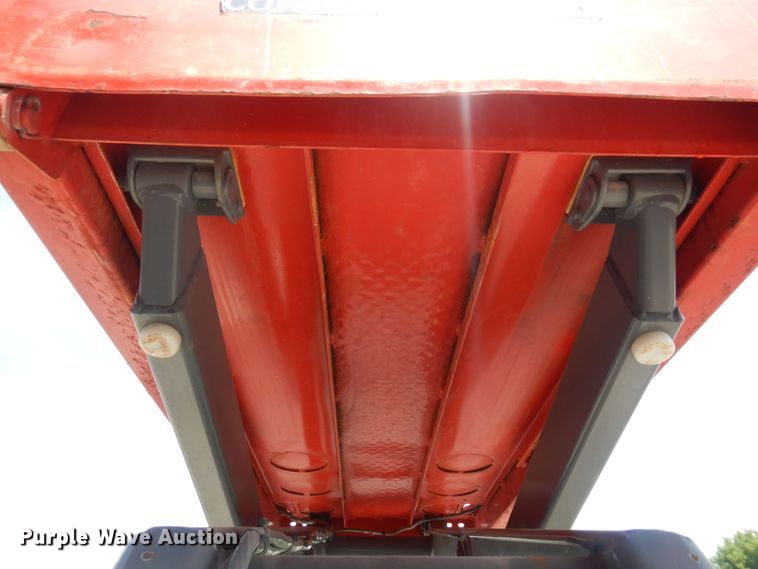 image for item AF9685 2005 Skyjack SJH3219  scissor lift