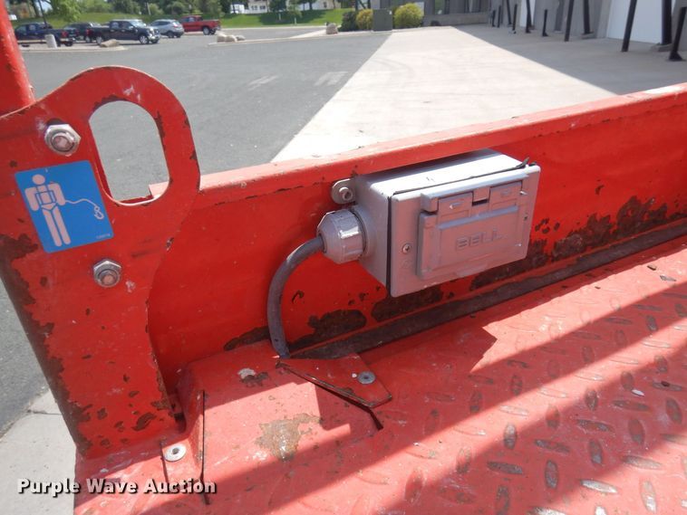 image for item AF9685 2005 Skyjack SJH3219  scissor lift