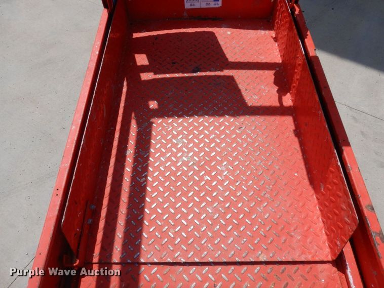 image for item AF9685 2005 Skyjack SJH3219  scissor lift