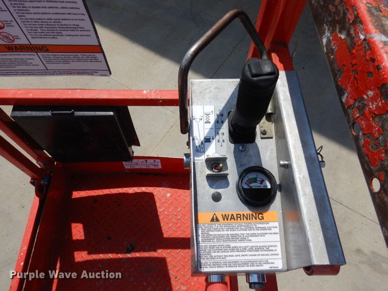image for item AF9685 2005 Skyjack SJH3219  scissor lift