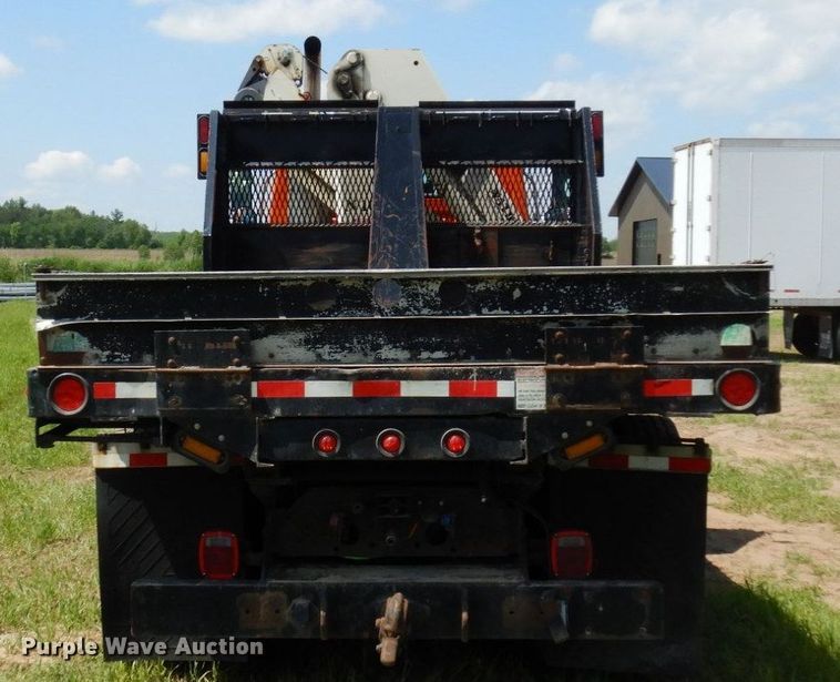 image for item AF9698 2006 Sterling LT9500  crane truck