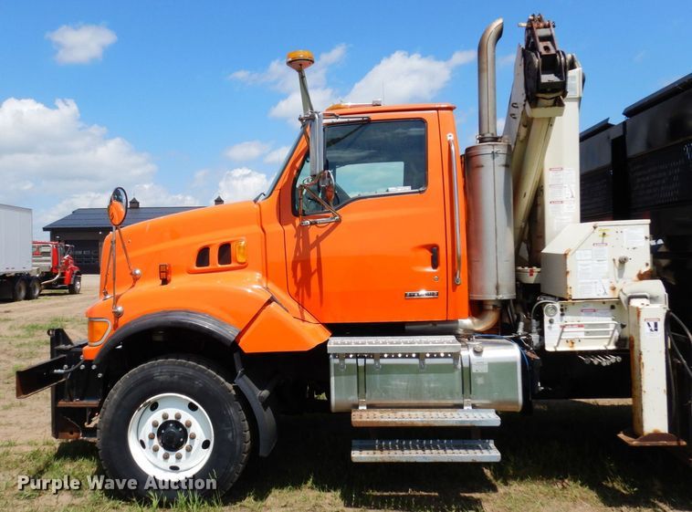 image for item AF9698 2006 Sterling LT9500  crane truck