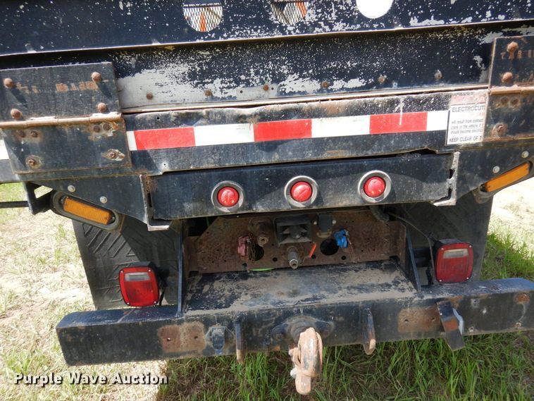 image for item AF9698 2006 Sterling LT9500  crane truck