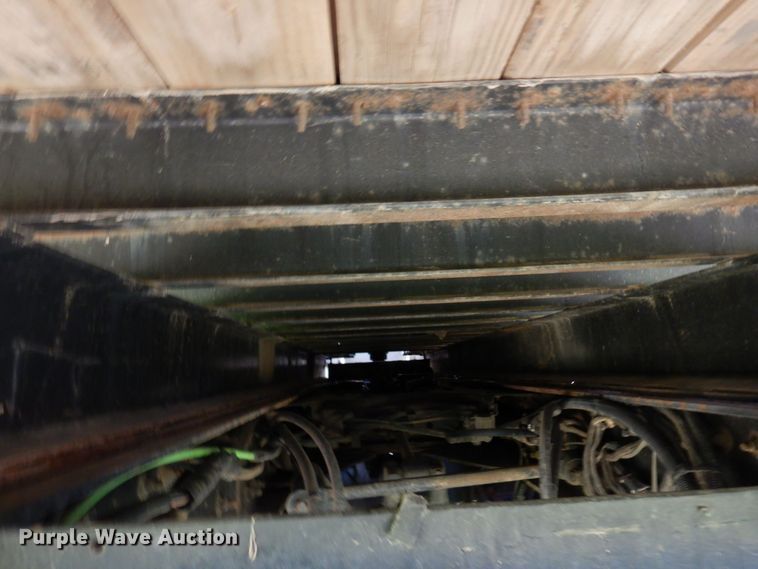 image for item AF9698 2006 Sterling LT9500  crane truck