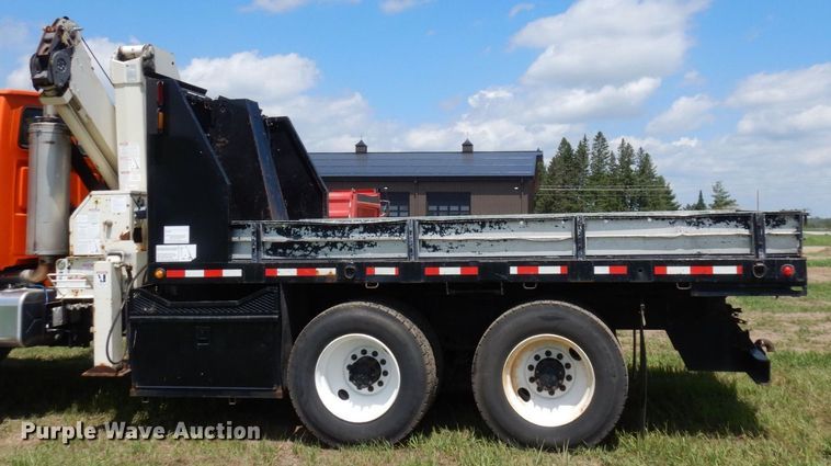 image for item AF9698 2006 Sterling LT9500  crane truck