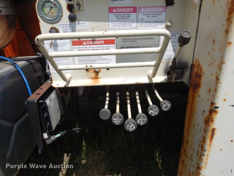 image for item AF9698 2006 Sterling LT9500  crane truck