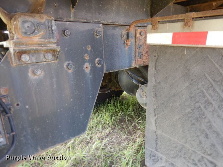 image for item AF9698 2006 Sterling LT9500  crane truck