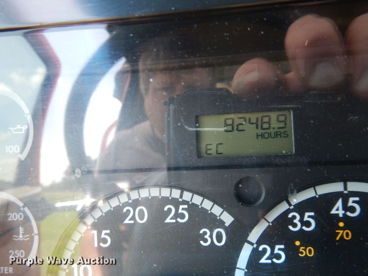 image for item AF9698 2006 Sterling LT9500  crane truck