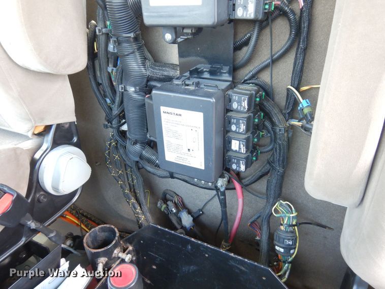 image for item AF9698 2006 Sterling LT9500  crane truck