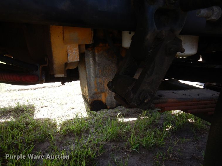 image for item AF9698 2006 Sterling LT9500  crane truck