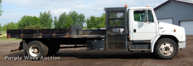 image for item AF9700 2003 Freightliner FL70  dump flatbed truck