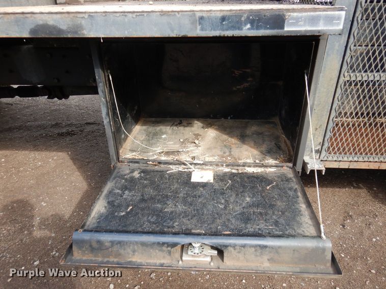 image for item AF9700 2003 Freightliner FL70  dump flatbed truck