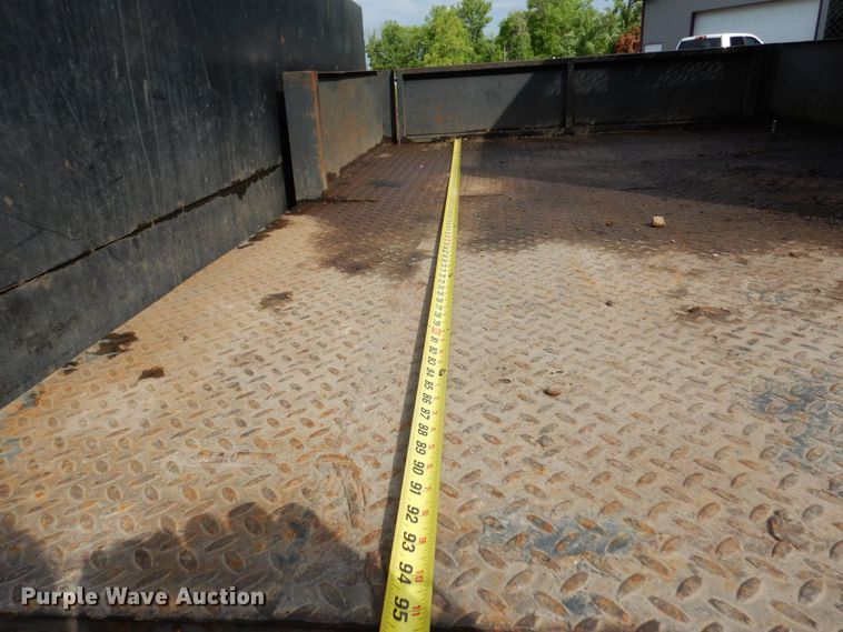 image for item AF9700 2003 Freightliner FL70  dump flatbed truck